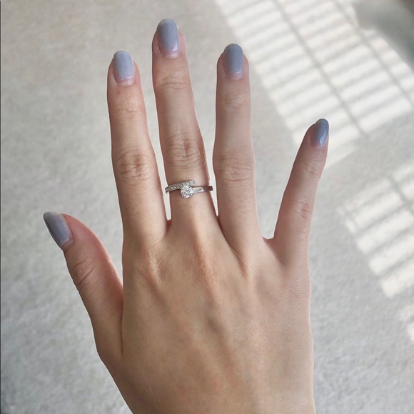 Swarovski Crystal Ring Size 50 - Picture 3 of 3